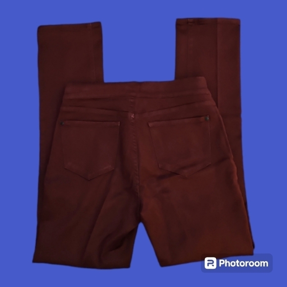 NYDJ Burgundy Lift & Tuck Midrise Skinny Jeans Size 8 - Picture 1 of 6